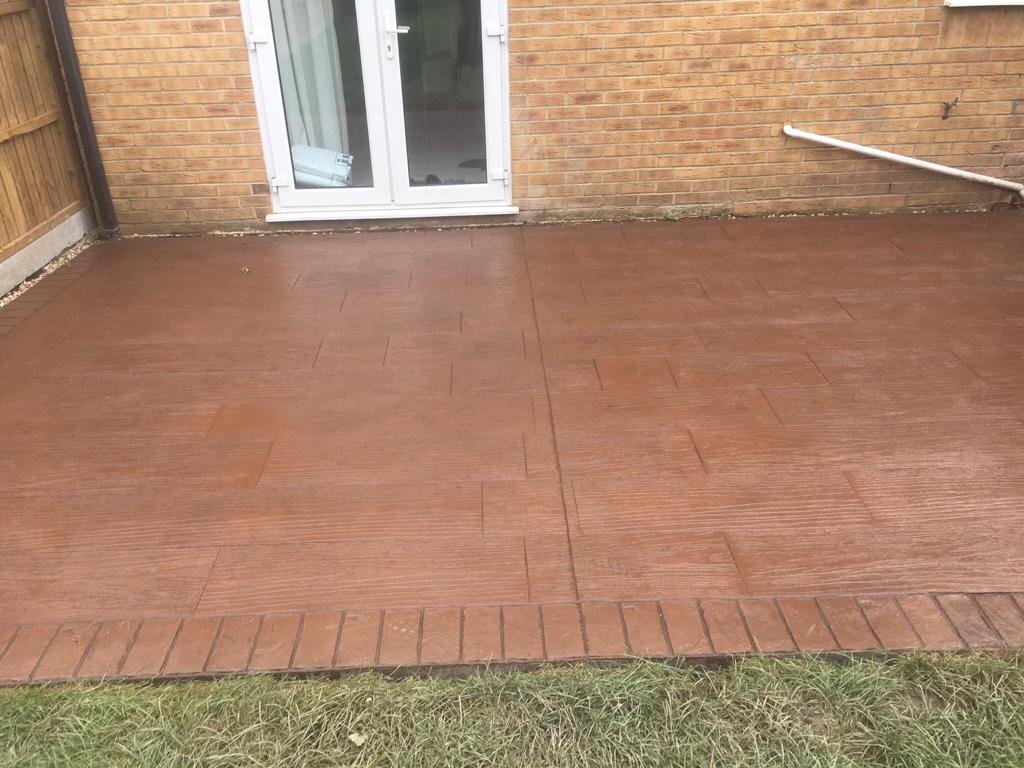 Garden patios and paving